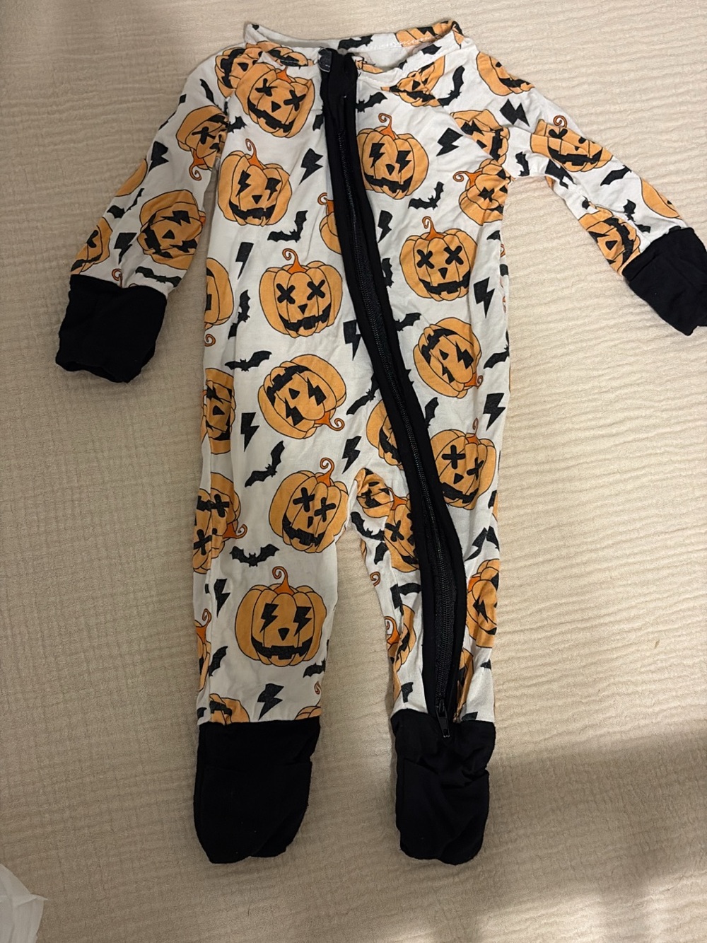 Bamboo Pumpkin Halloween One-Piece Footed Pajamas - White & Orange